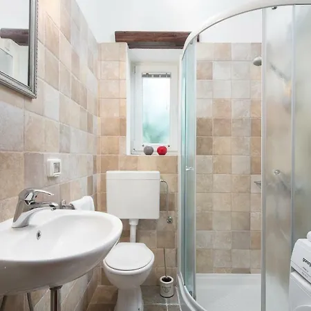 Bonaparte Apartment Porec