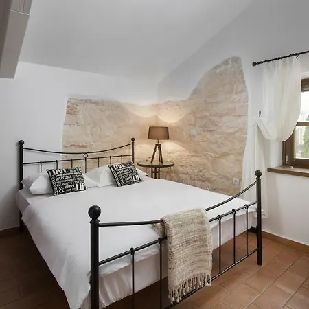Bonaparte * Porec